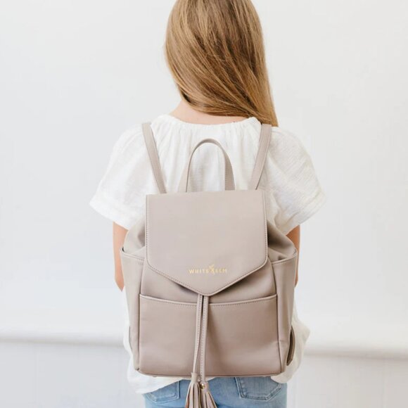 Convertible backpack with 10 pockets! (Brand new, never used) - Picture 16 of 16